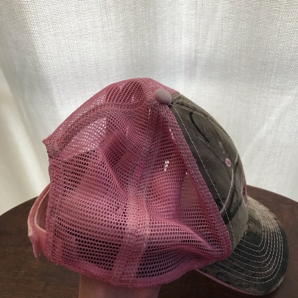 Hat - Picture 3 of 5